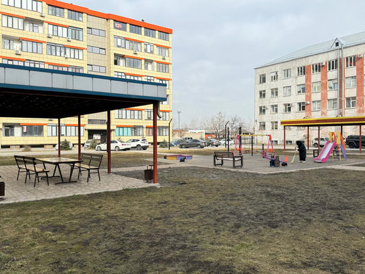 Продам трехкомнатную (3-комн.) квартиру, ОДС ул, 97к1, Нальчик г