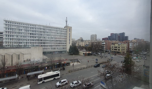 Сдам двухкомнатную (2-комн.) квартиру, Красноармейская ул, 174, Ростов-на-Дону г