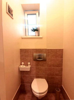 Продам трехкомнатную (3-комн.) квартиру, Театральный пр-кт, 40/73, Ростов-на-Дону г