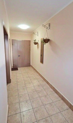 Продам трехкомнатную (3-комн.) квартиру, Братиславская ул, 8, Москва г