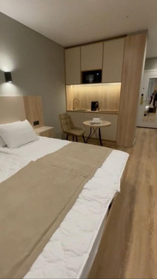 Продам однокомнатную (1-комн.) квартиру, Ленинский пр-кт, 158, Москва г