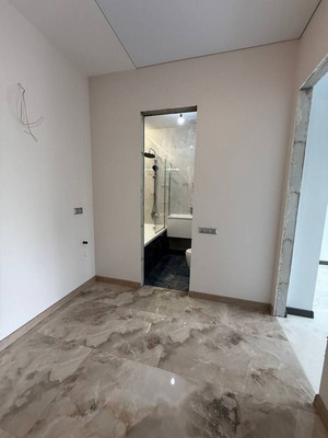 Продам однокомнатную (1-комн.) квартиру, Красных Зорь ул, 33а, Москва г