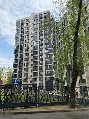 Продам однокомнатную (1-комн.) квартиру, Красных Зорь ул, 33а, Москва г