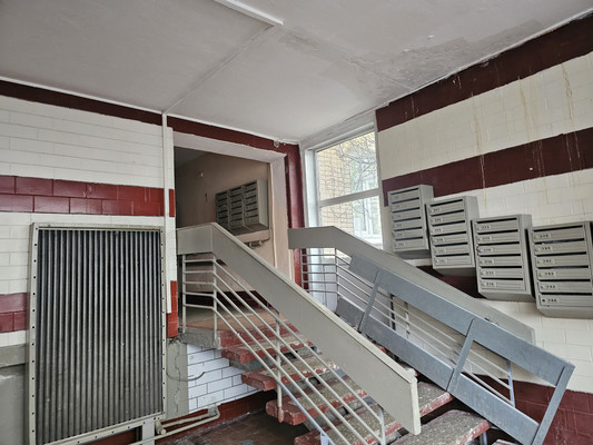 Продам однокомнатную (1-комн.) квартиру, Волжский б-р, 114Ак7, Москва г