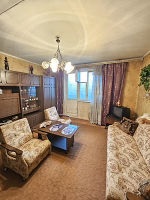 Продам однокомнатную (1-комн.) квартиру, Волжский б-р, 114Ак7, Москва г