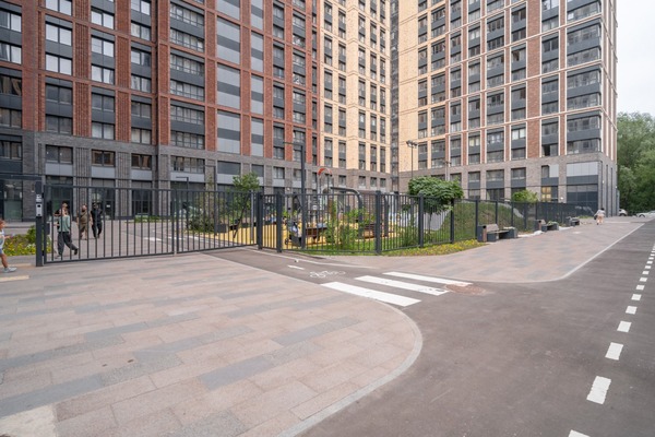 Продам двухкомнатную (2-комн.) квартиру, Клинская ул, 2ак7, Москва г