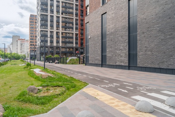 Продам двухкомнатную (2-комн.) квартиру, Клинская ул, 2ак7, Москва г