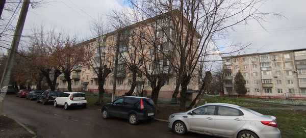 Продам двухкомнатную (2-комн.) квартиру, Гагарина ул, 49, Чехов г