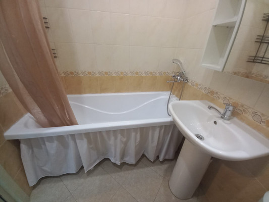 Продам однокомнатную (1-комн.) квартиру, Парковая ул, 60к6, Анапа г