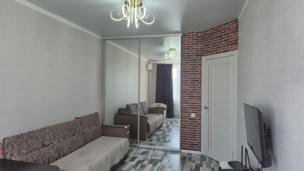 Продам однокомнатную (1-комн.) квартиру, Парковая ул, 60к6, Анапа г