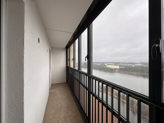 Продам многокомнатную квартиру, Лидии Зверевой ул, 9к1, Санкт-Петербург г