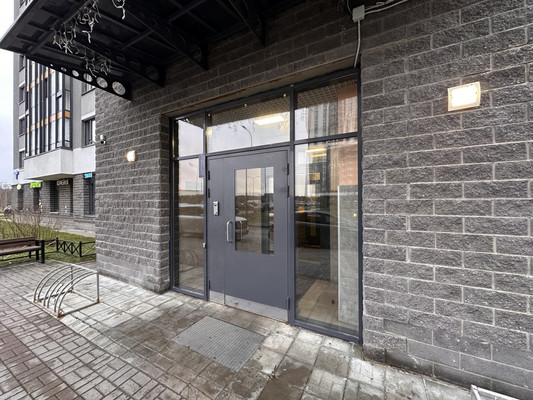 Продам многокомнатную квартиру, Лидии Зверевой ул, 9к1, Санкт-Петербург г