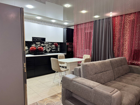 Продам многокомнатную квартиру, Лазо ул, 78, Комсомольск-на-Амуре г