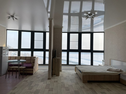 Продам однокомнатную (1-комн.) квартиру, Свободы ул, 2б, Ханты-Мансийск г