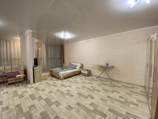 Продам однокомнатную (1-комн.) квартиру, Свободы ул, 2б, Ханты-Мансийск г