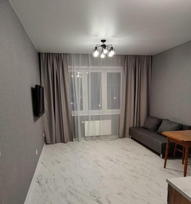 Сдам двухкомнатную (2-комн.) квартиру, Ключевская ул, 67, Красноярск г