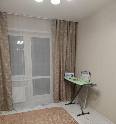 Сдам двухкомнатную (2-комн.) квартиру, Ключевская ул, 67, Красноярск г