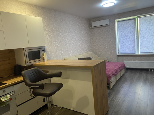 Продам однокомнатную (1-комн.) квартиру, Беспалова ул, 110, Симферополь г