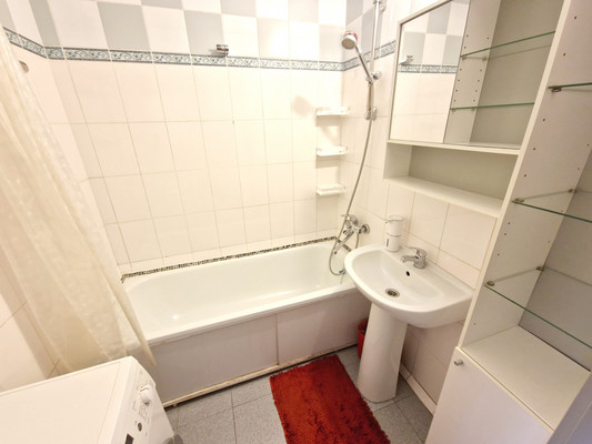 Сдам двухкомнатную (2-комн.) квартиру, Кашёнкин Луг ул, 6к3, Москва г