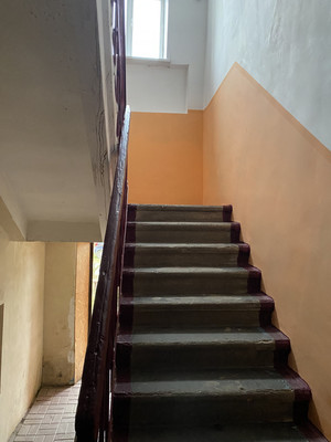 Продам двухкомнатную (2-комн.) квартиру, Школьная ул, 13, Теплое п