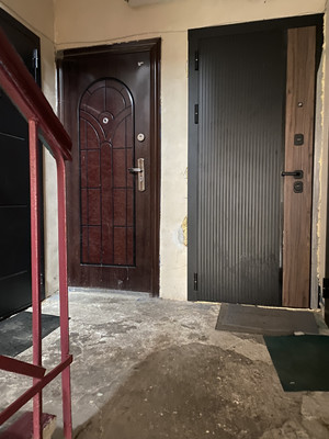 Продам двухкомнатную (2-комн.) квартиру, Школьная ул, 13, Теплое п