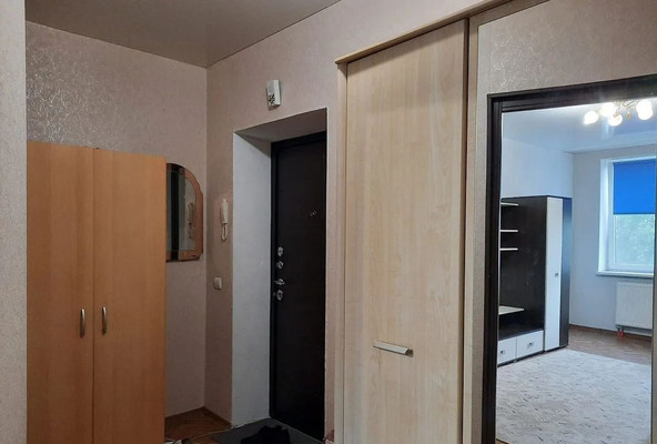 Продам однокомнатную (1-комн.) квартиру, Минусинская ул, 15, Калининград г