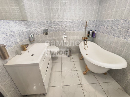 Продам дом, Шаумяна ул, Славянск-на-Кубани г, 0 км от города