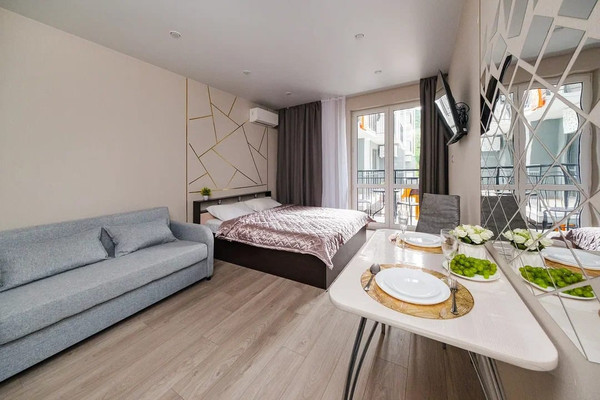 Продам однокомнатную (1-комн.) квартиру, Искры (Адлерский р-н) ул, 88к8, Сочи г