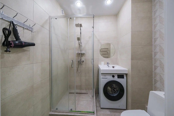 Продам однокомнатную (1-комн.) квартиру, Искры (Адлерский р-н) ул, 88к8, Сочи г