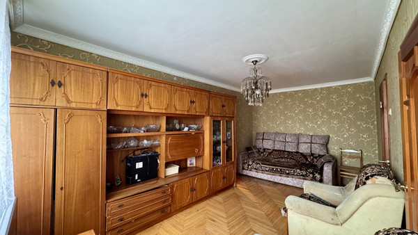 Продам трехкомнатную (3-комн.) квартиру, Кирова ул, 3ка, Нальчик г