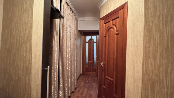 Продам трехкомнатную (3-комн.) квартиру, Кирова ул, 3ка, Нальчик г