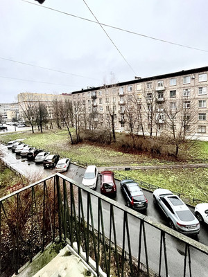 Продам трехкомнатную (3-комн.) квартиру, Ольминского ул, 22, Санкт-Петербург г