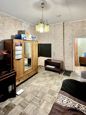 Продам трехкомнатную (3-комн.) квартиру, Ольминского ул, 22, Санкт-Петербург г