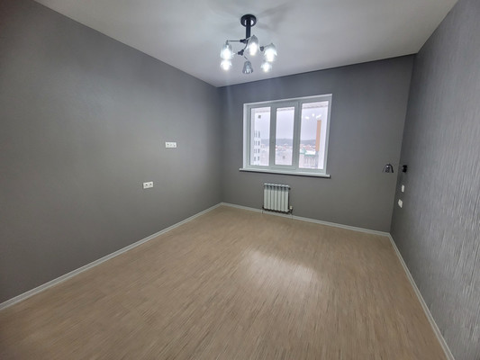 Продам двухкомнатную (2-комн.) квартиру, Комсомольская ул, 58, Ханты-Мансийск г