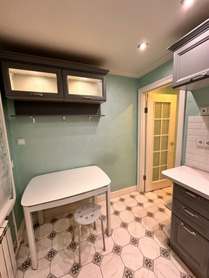 Продам двухкомнатную (2-комн.) квартиру, Щёлковское ш, 21к1, Москва г