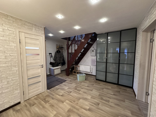 Продам дом, Суворовская ул, 21, Волосово г, 0 км от города