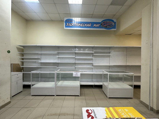 Сдам коммерческое помещение 200 м2, Хусаина Мавлютова ул, 17, Казань г