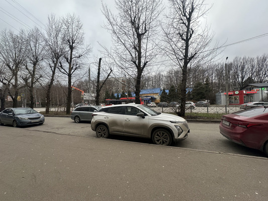 Сдам коммерческое помещение 200 м2, Хусаина Мавлютова ул, 17, Казань г