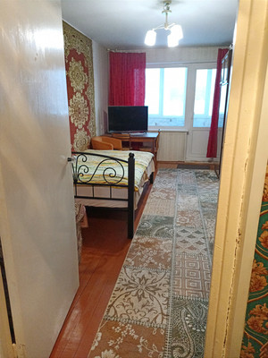 Продам двухкомнатную (2-комн.) квартиру, Кольский пр-кт, 102, Мурманск г