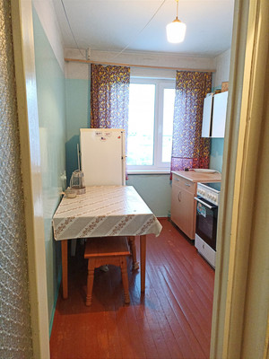 Продам двухкомнатную (2-комн.) квартиру, Кольский пр-кт, 102, Мурманск г