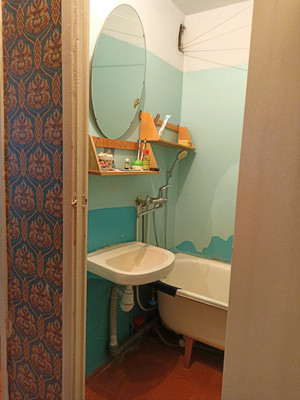 Продам двухкомнатную (2-комн.) квартиру, Кольский пр-кт, 102, Мурманск г