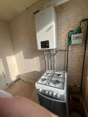 Продам трехкомнатную (3-комн.) квартиру, Горького ул, 14, Мичуринский п