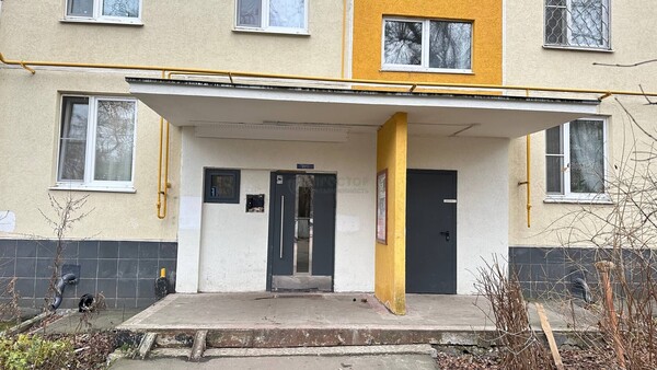 Продам двухкомнатную (2-комн.) квартиру, Дубнинская ул, 10к2, Москва г