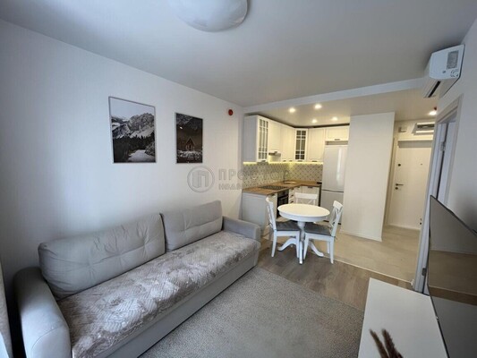 Продам однокомнатную (1-комн.) квартиру, Кольская ул, 8к2, Москва г