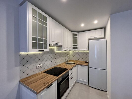 Продам однокомнатную (1-комн.) квартиру, Кольская ул, 8к2, Москва г