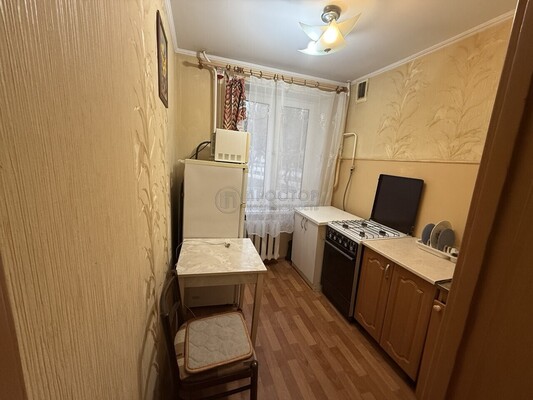 Продам однокомнатную (1-комн.) квартиру, Юных Ленинцев ул, 47к1, Москва г