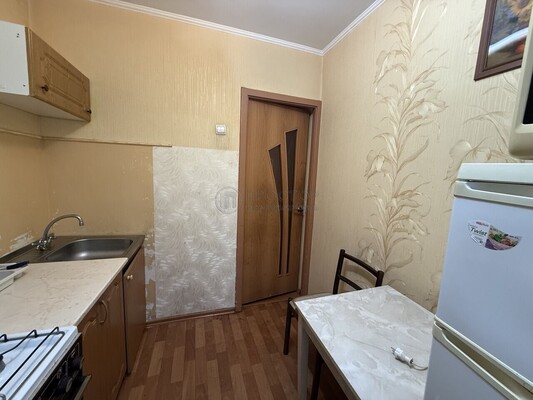 Продам однокомнатную (1-комн.) квартиру, Юных Ленинцев ул, 47к1, Москва г