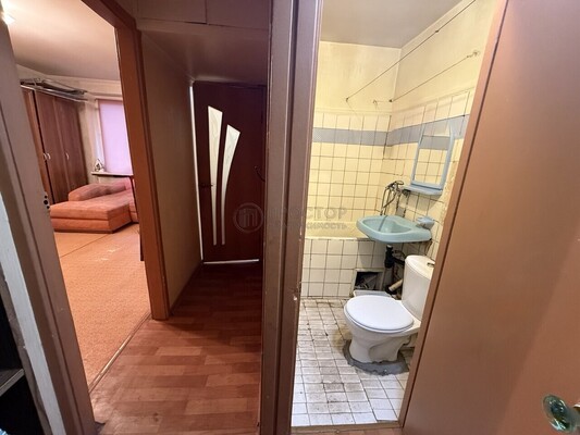 Продам однокомнатную (1-комн.) квартиру, Юных Ленинцев ул, 47к1, Москва г