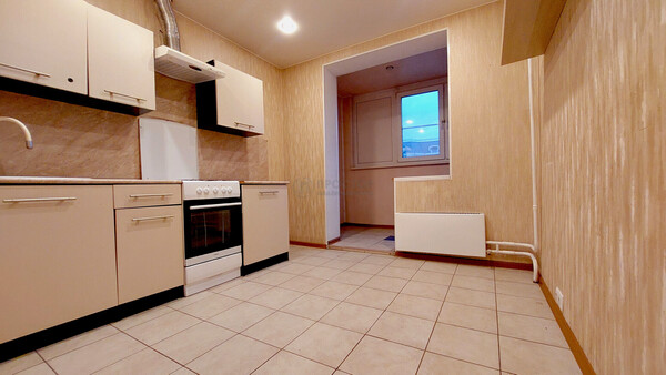 Продам однокомнатную (1-комн.) квартиру, Новое ш, 9к1, Дрожжино рп