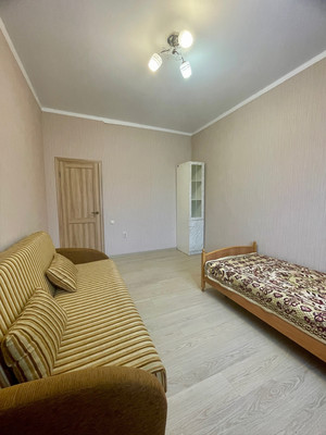 Продам однокомнатную (1-комн.) квартиру, Крылатская ул, 9, Краснодар г